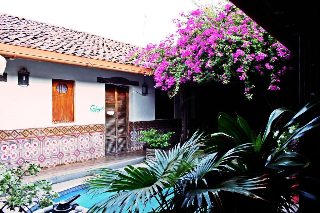 Hostal Sonati León Extérieur photo